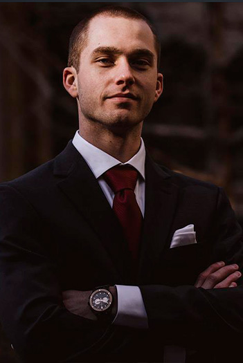 АЛЕКСАНДР ЗУБОВ